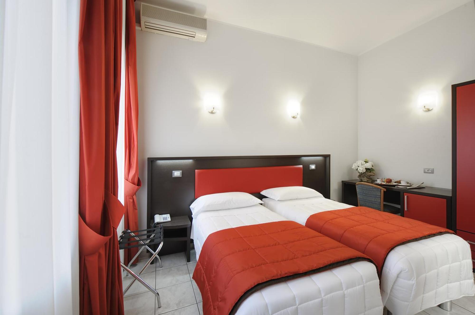 Hotel Al Corso Legnano Room photo