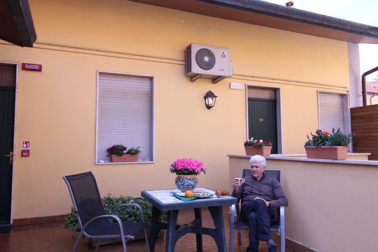 Hotel Al Corso Legnano Exterior photo